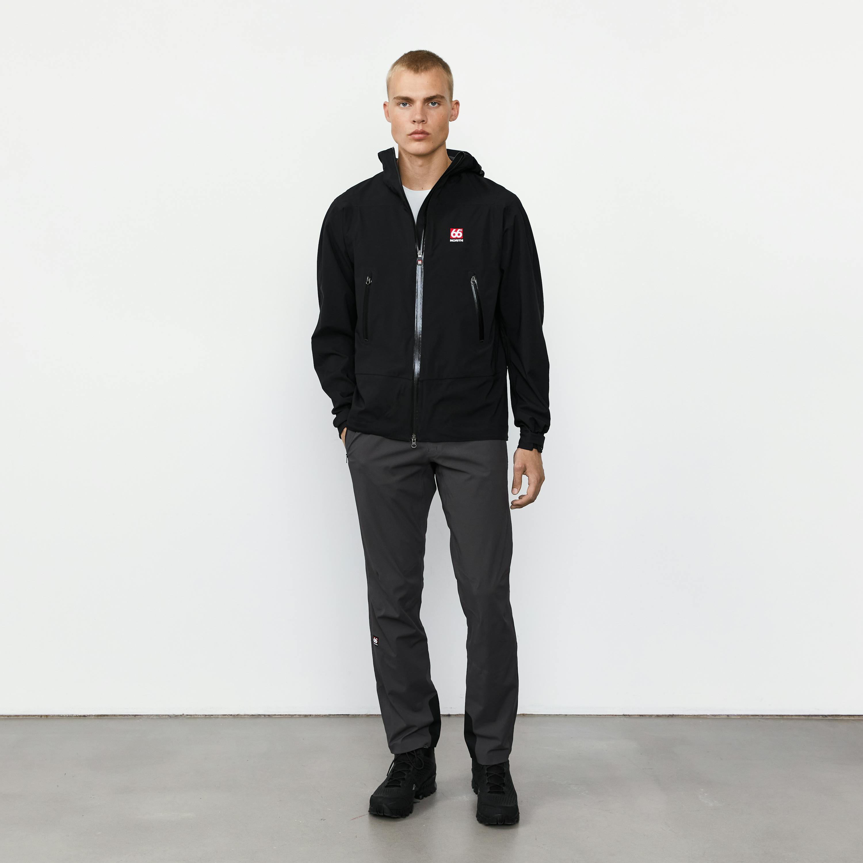Men - Snaefell Shell Jacket - Black – 66°North