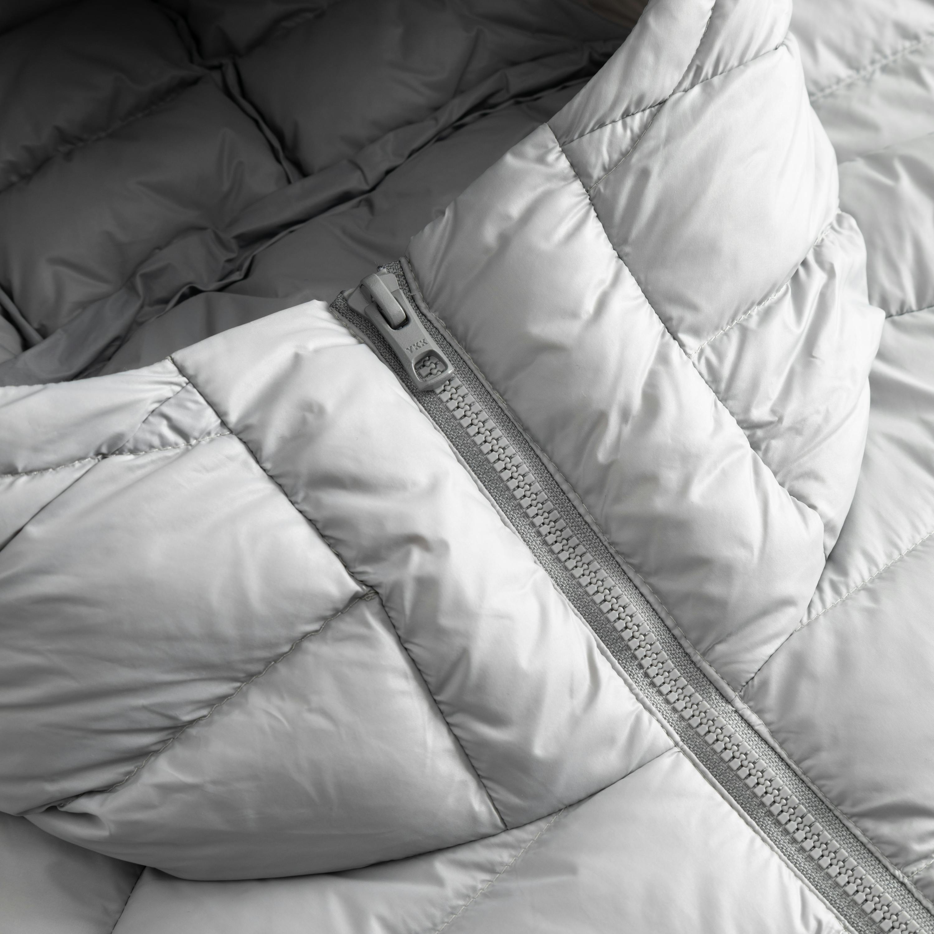 Men's Keilir Hooded Down Jacket Grey Sky