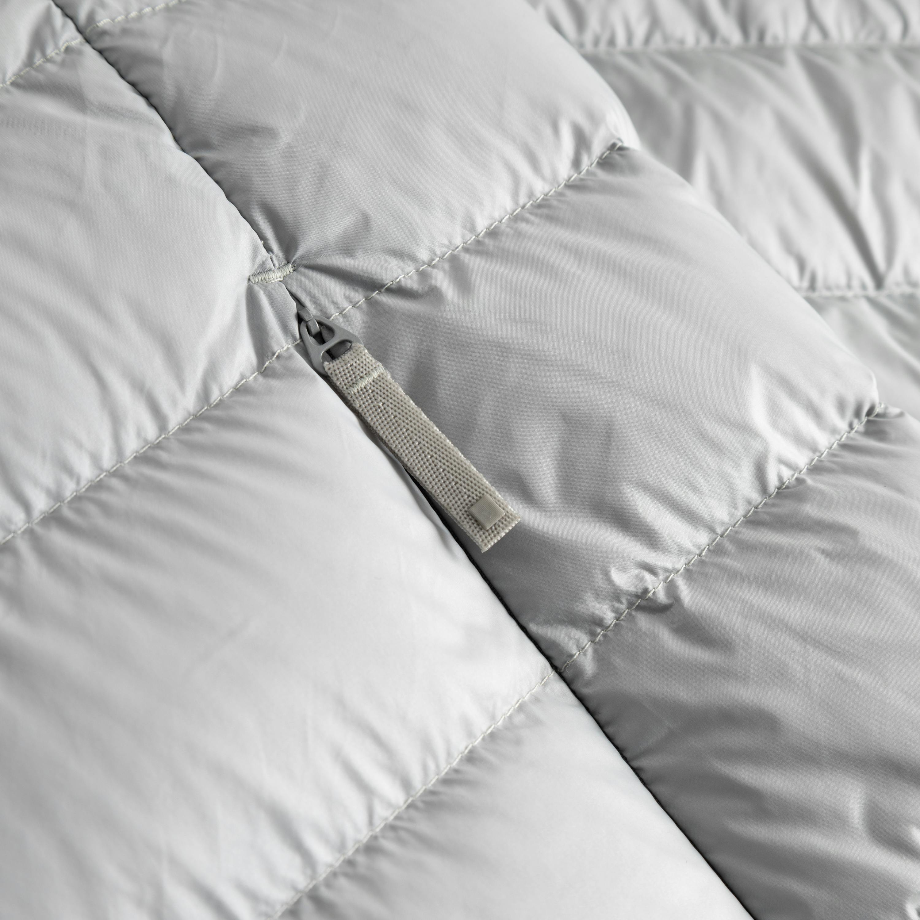 Men's Keilir Hooded Down Jacket Grey Sky