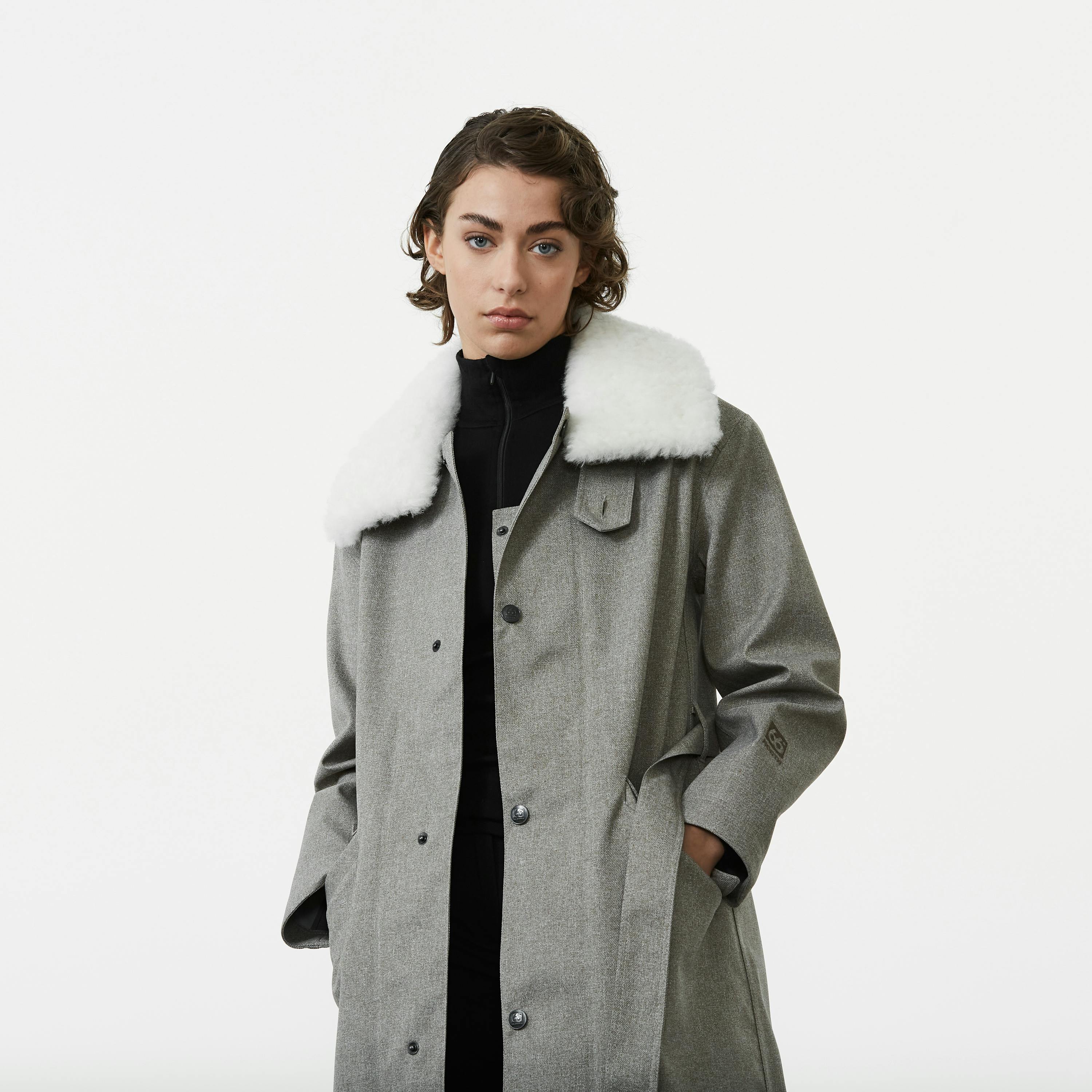 Sölvhóll trench coat Gravel