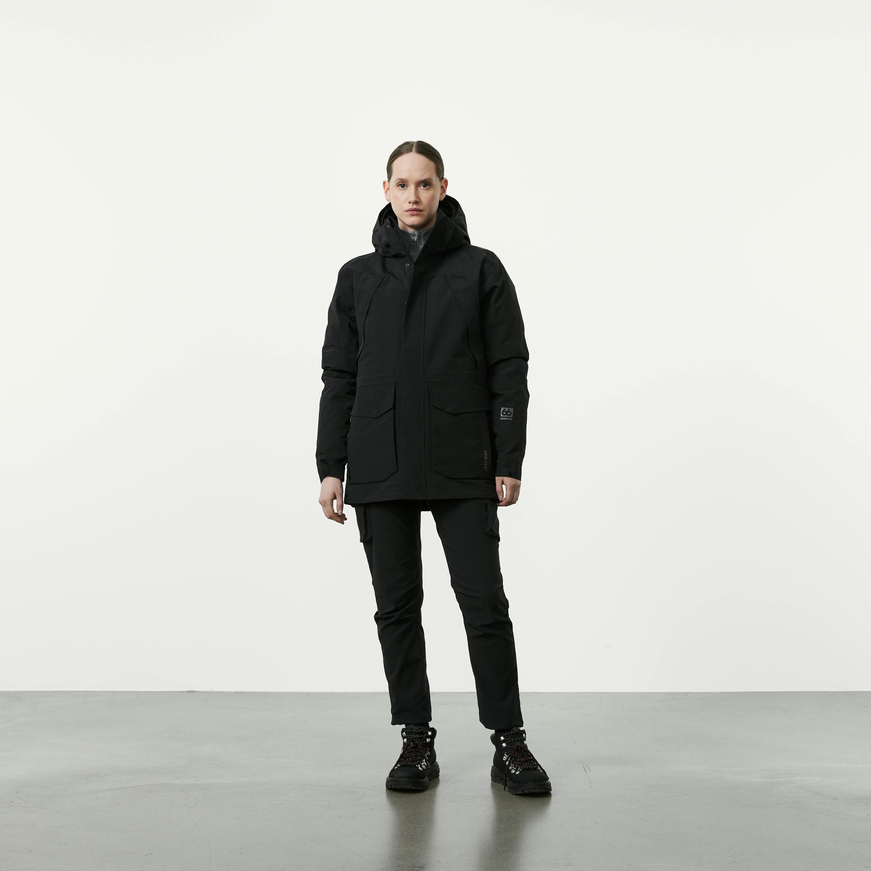 Tvíoddi  Black model-Women