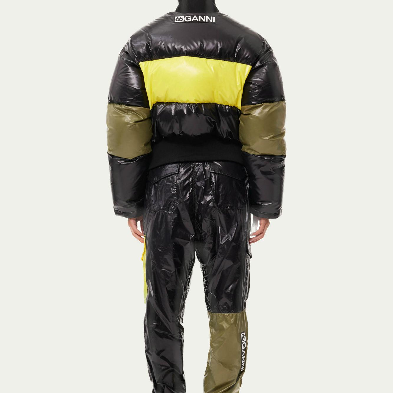 Laugavegur Black