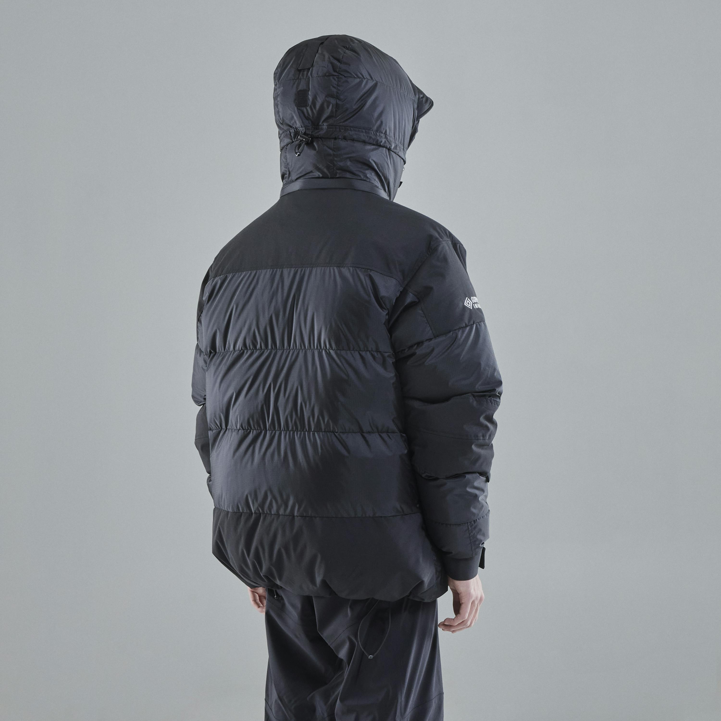 Tindur Black