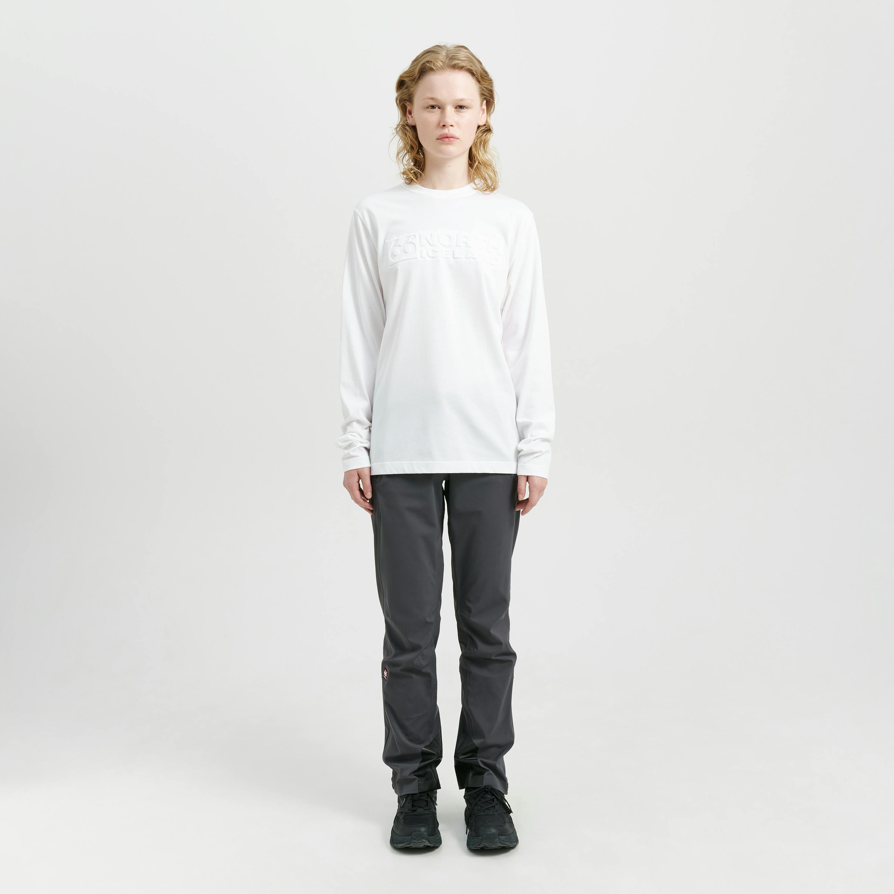 Blær White model-Unisex