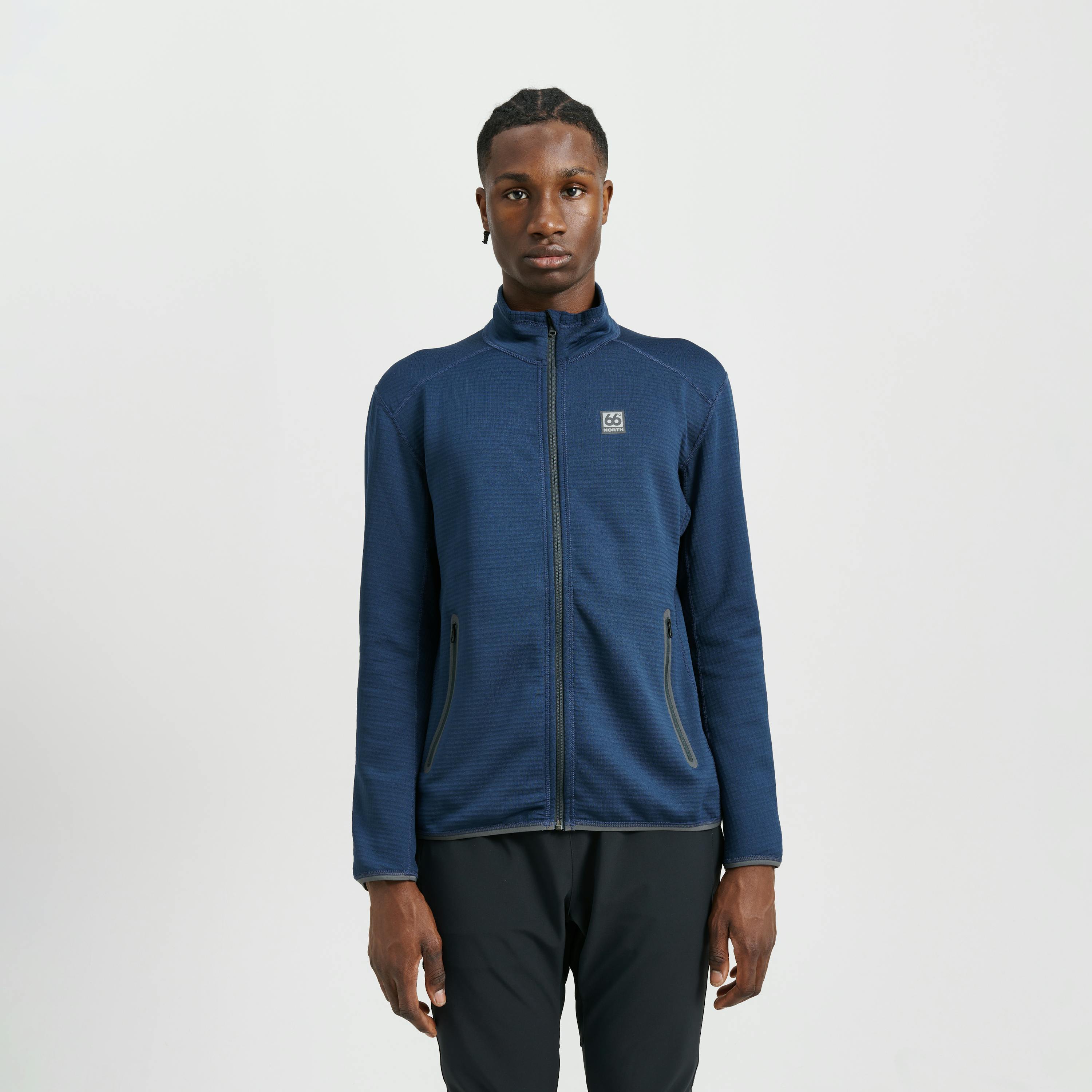 Straumnes  Dark Navy