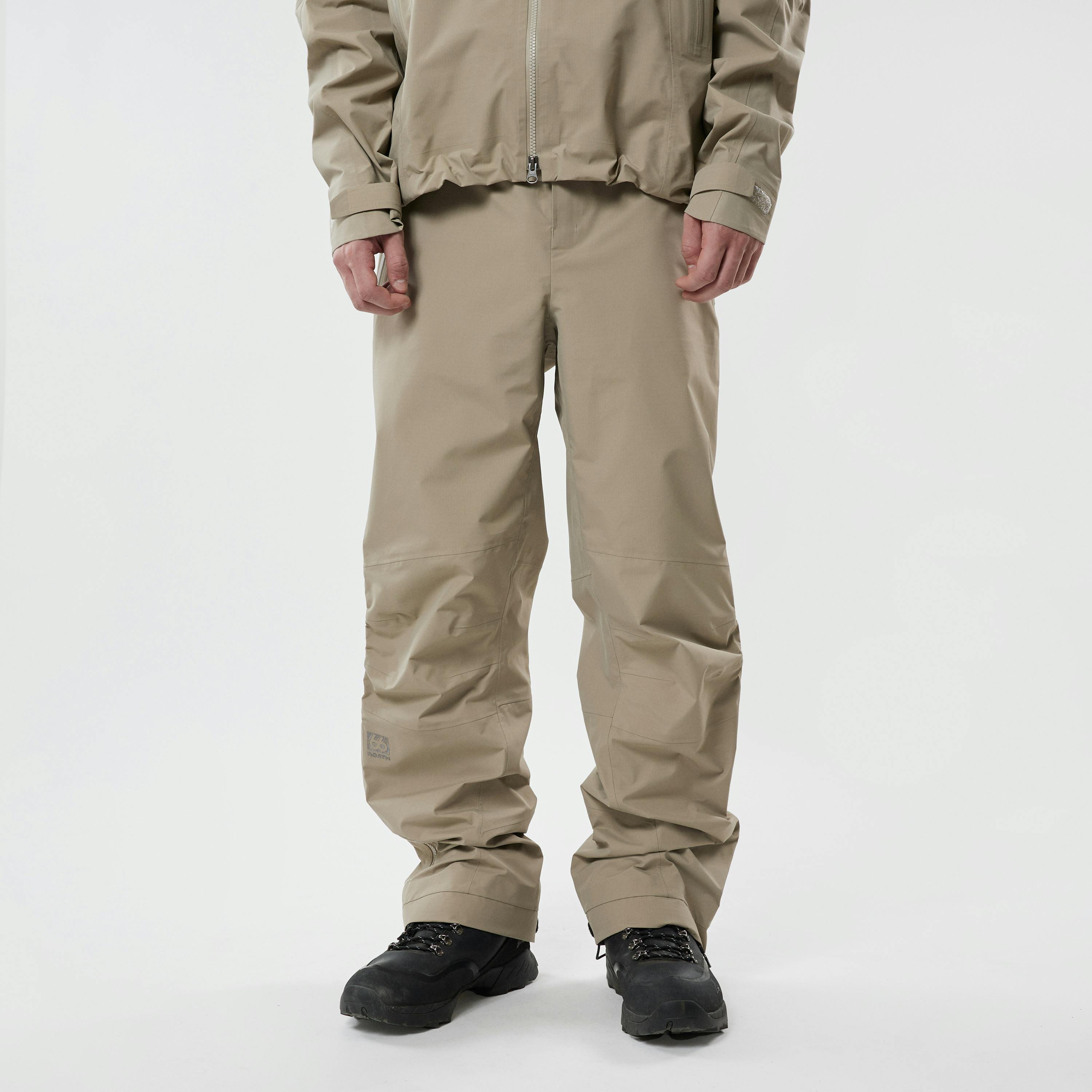 Hornstrandir Volcanic Desert model-Men