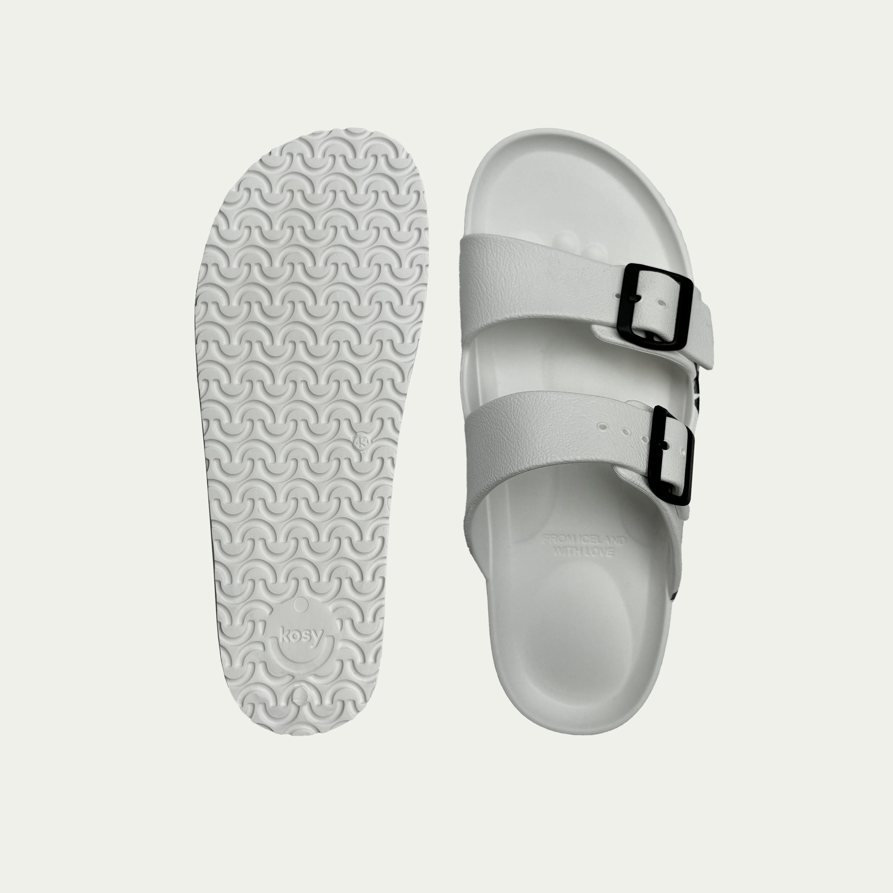 Straumur White