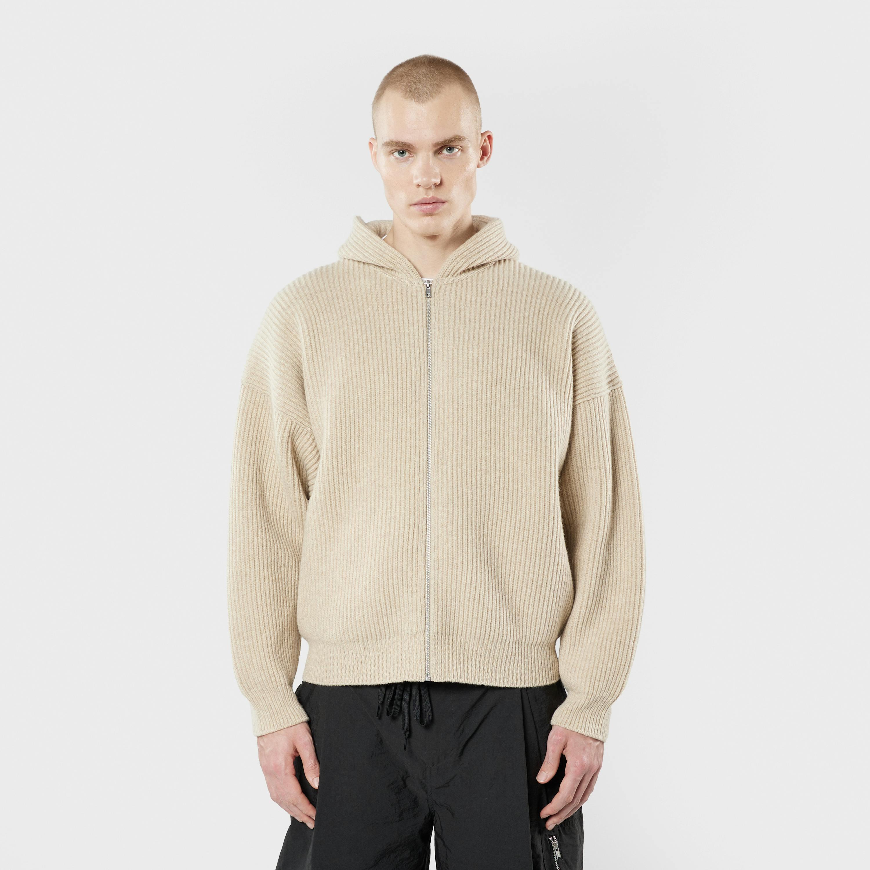 Vonarstraeti  Feather Grey