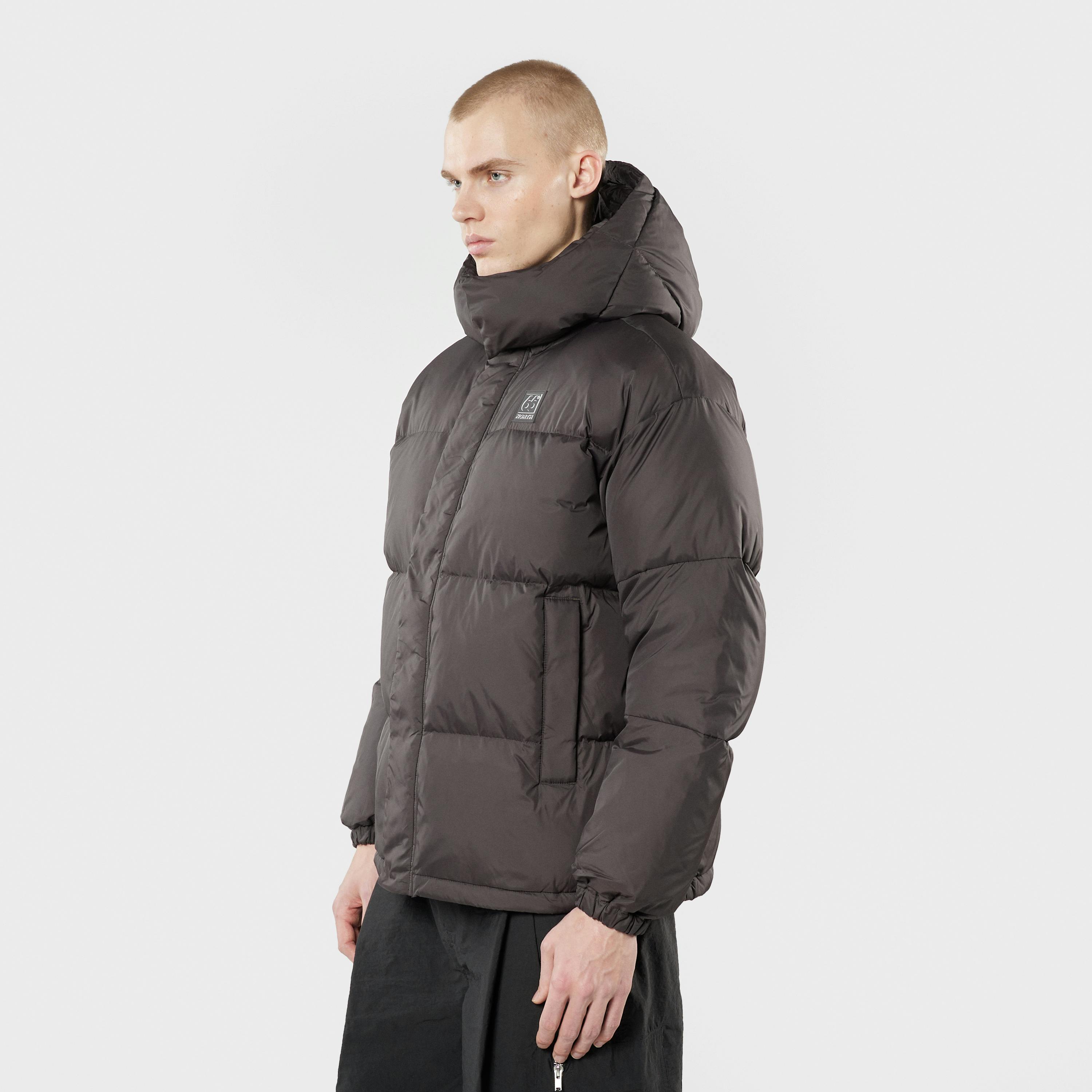 Dyngja Down Jacket