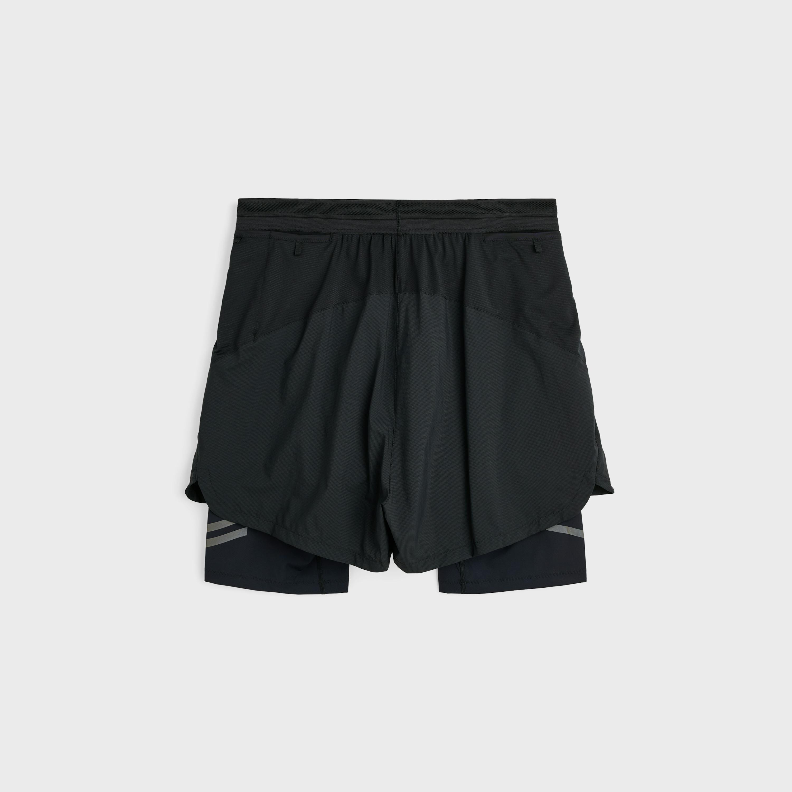 Helgafell Black