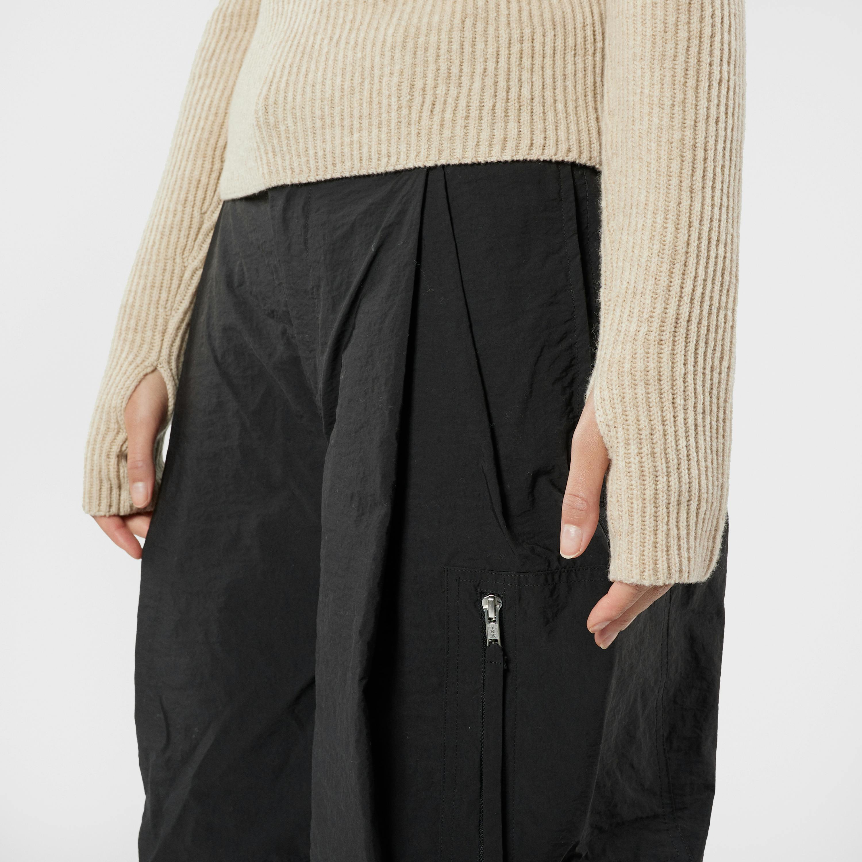 Vonarstraeti W Turtleneck model-Women