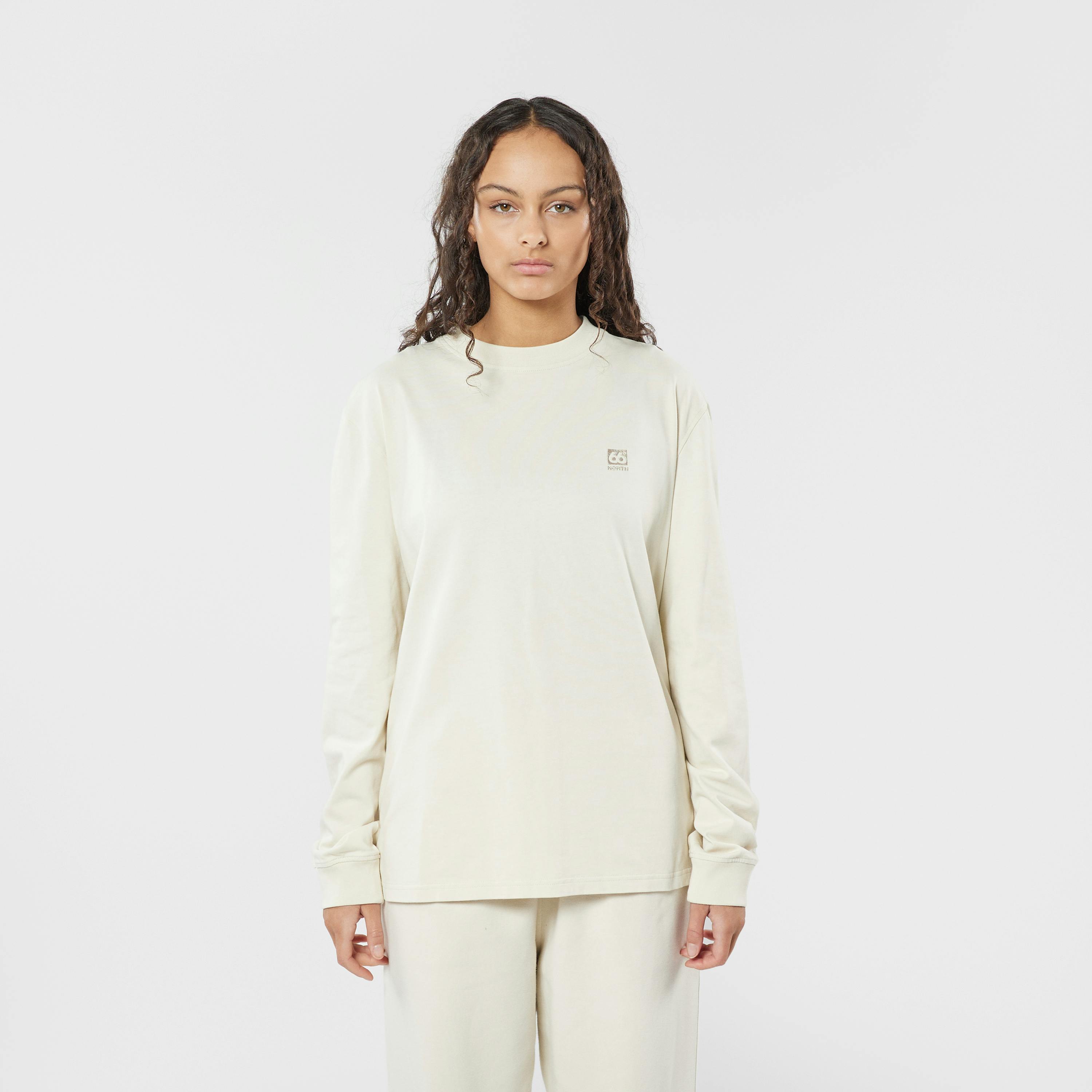Dyngja Longsleeve model-Women