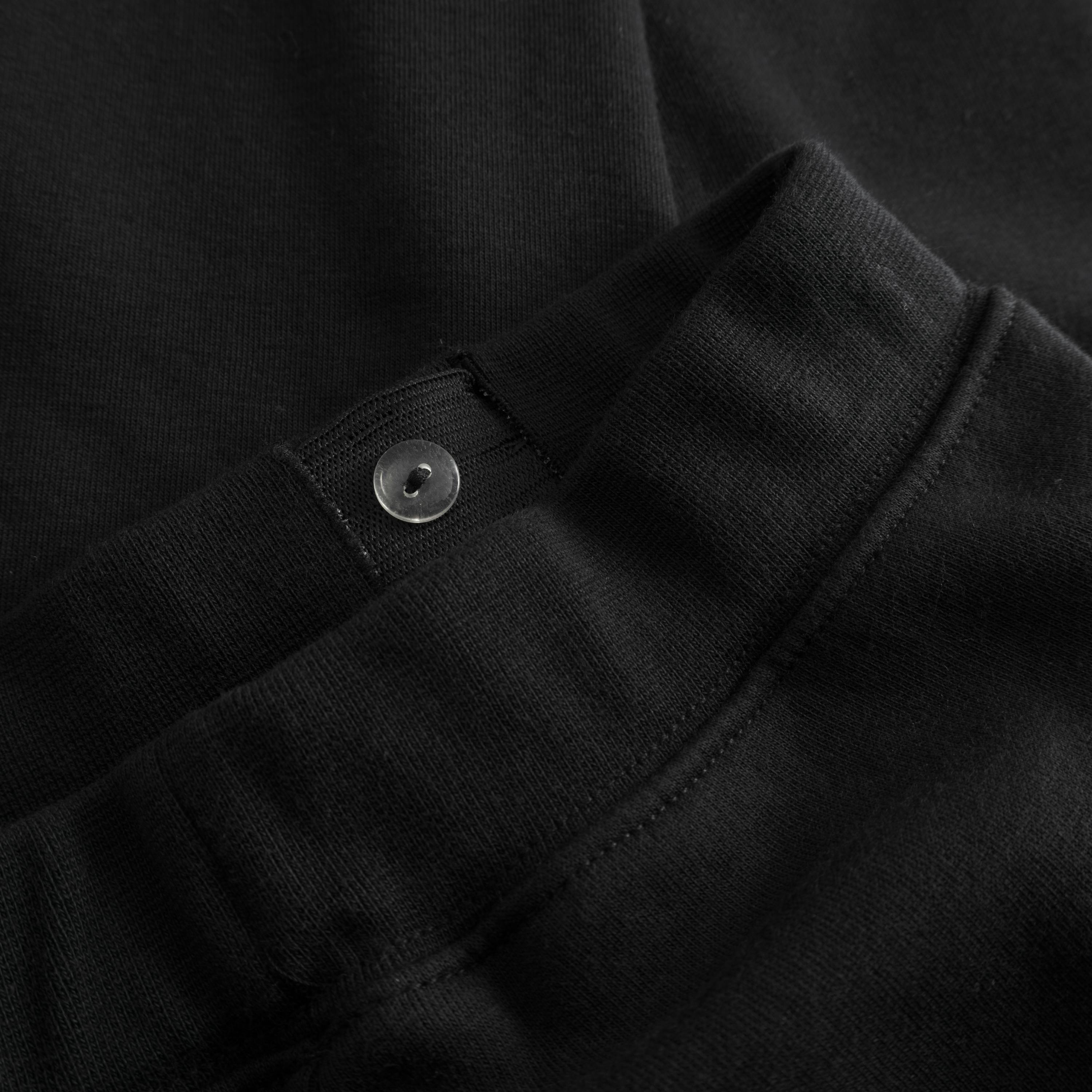 Ýmir  Black