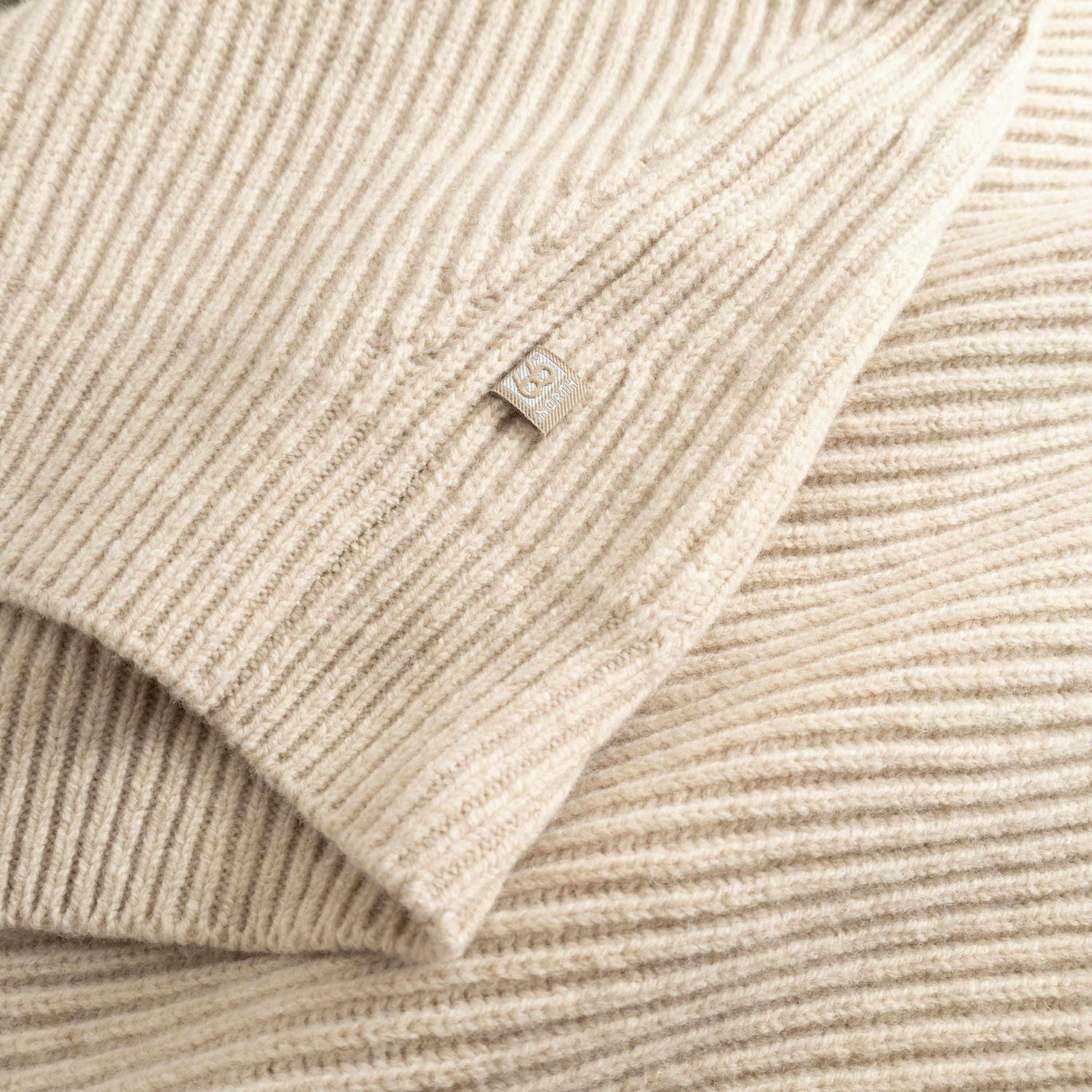 Vonarstræti Feather Gray