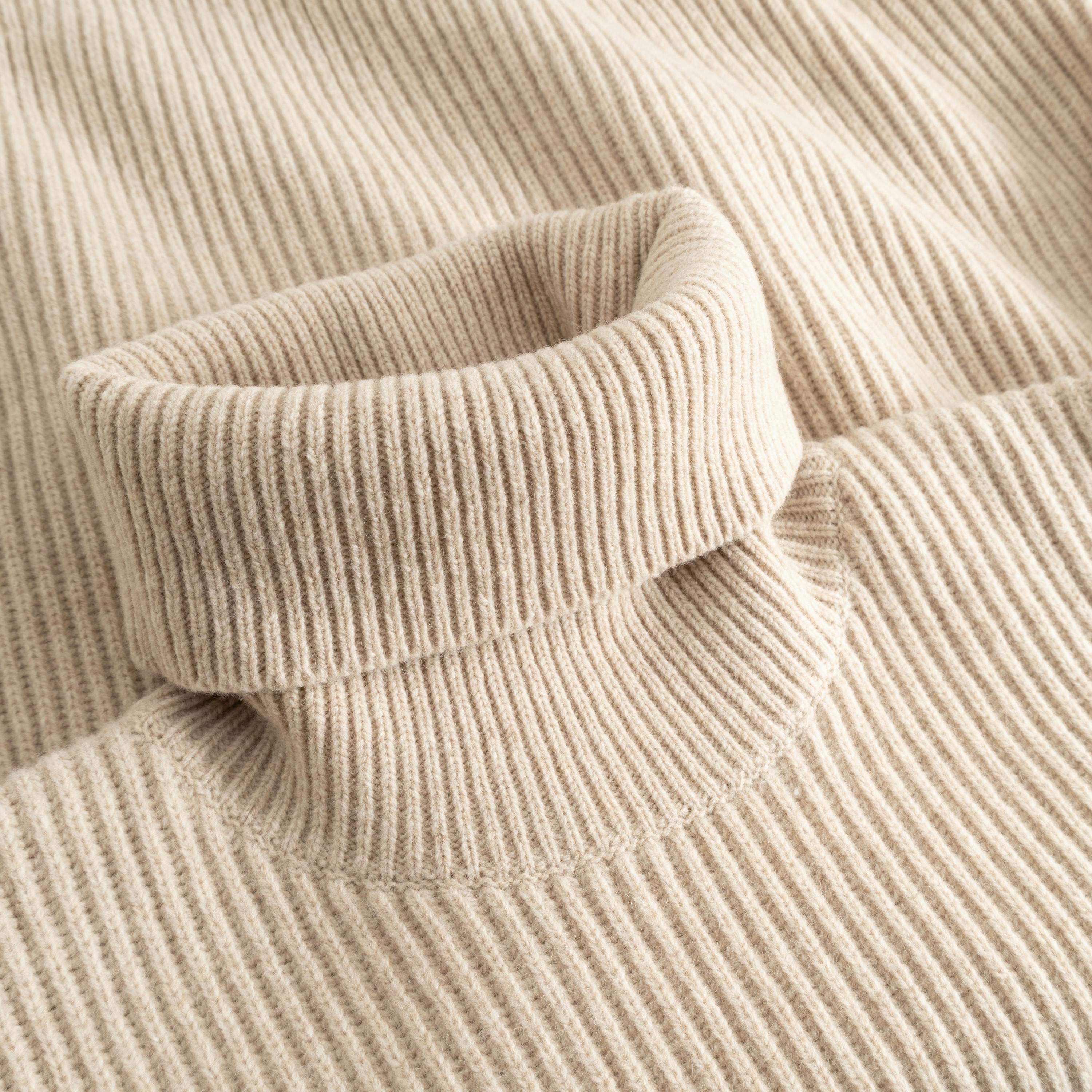 Vonarstræti Feather Gray