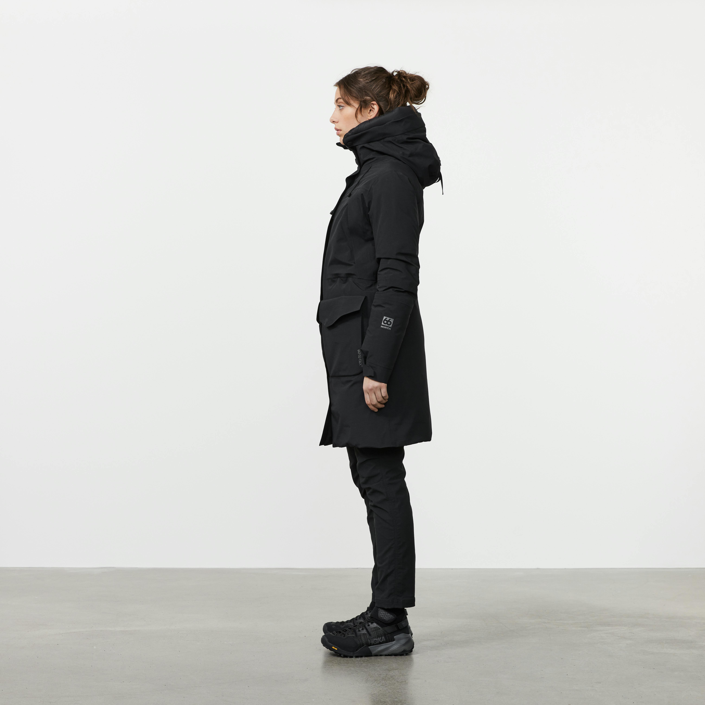 Drangajökull Black model-women