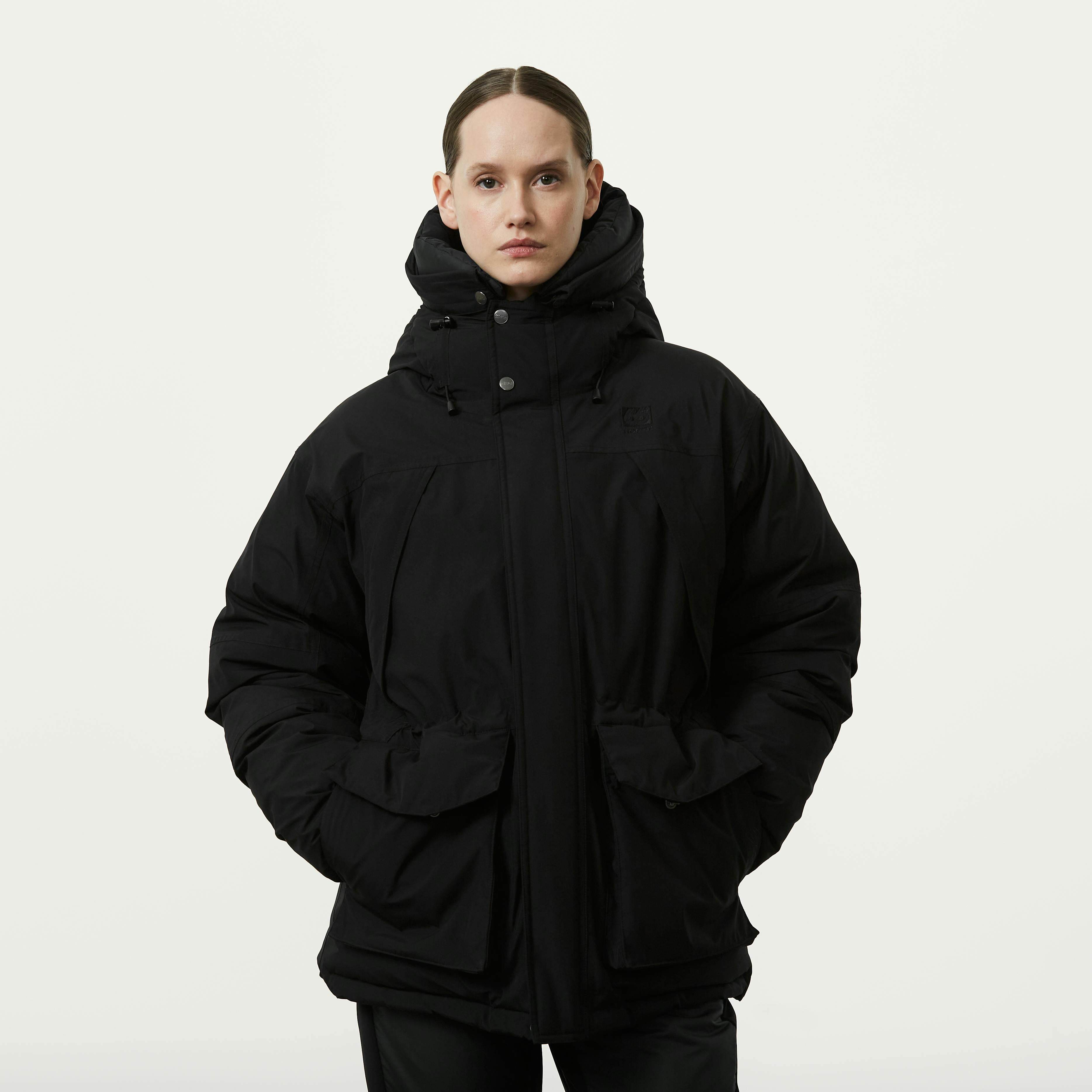 Þórsmörk Black Pyroxene model-women