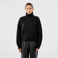 model-women [175cm / S]