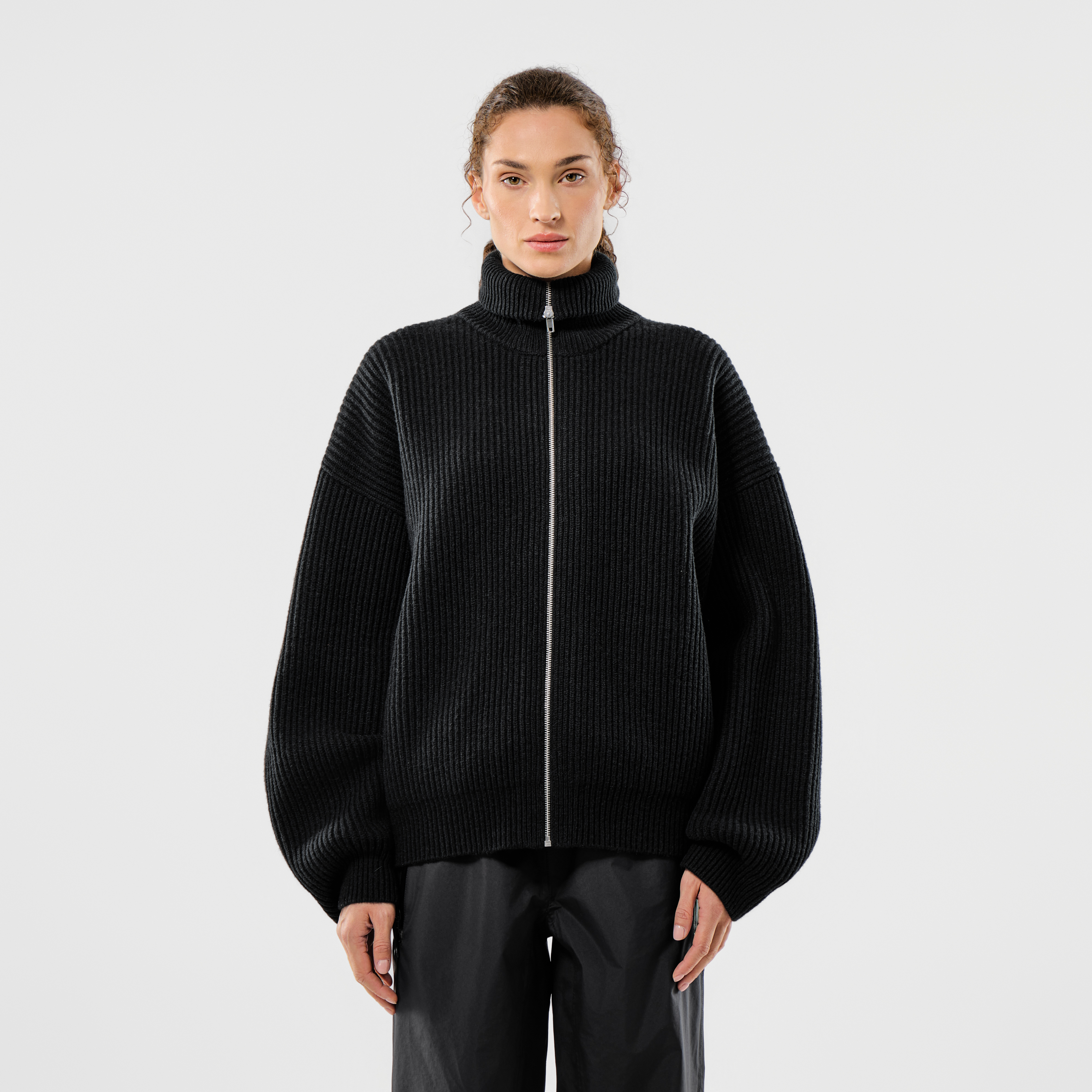 model-women [175cm / S]