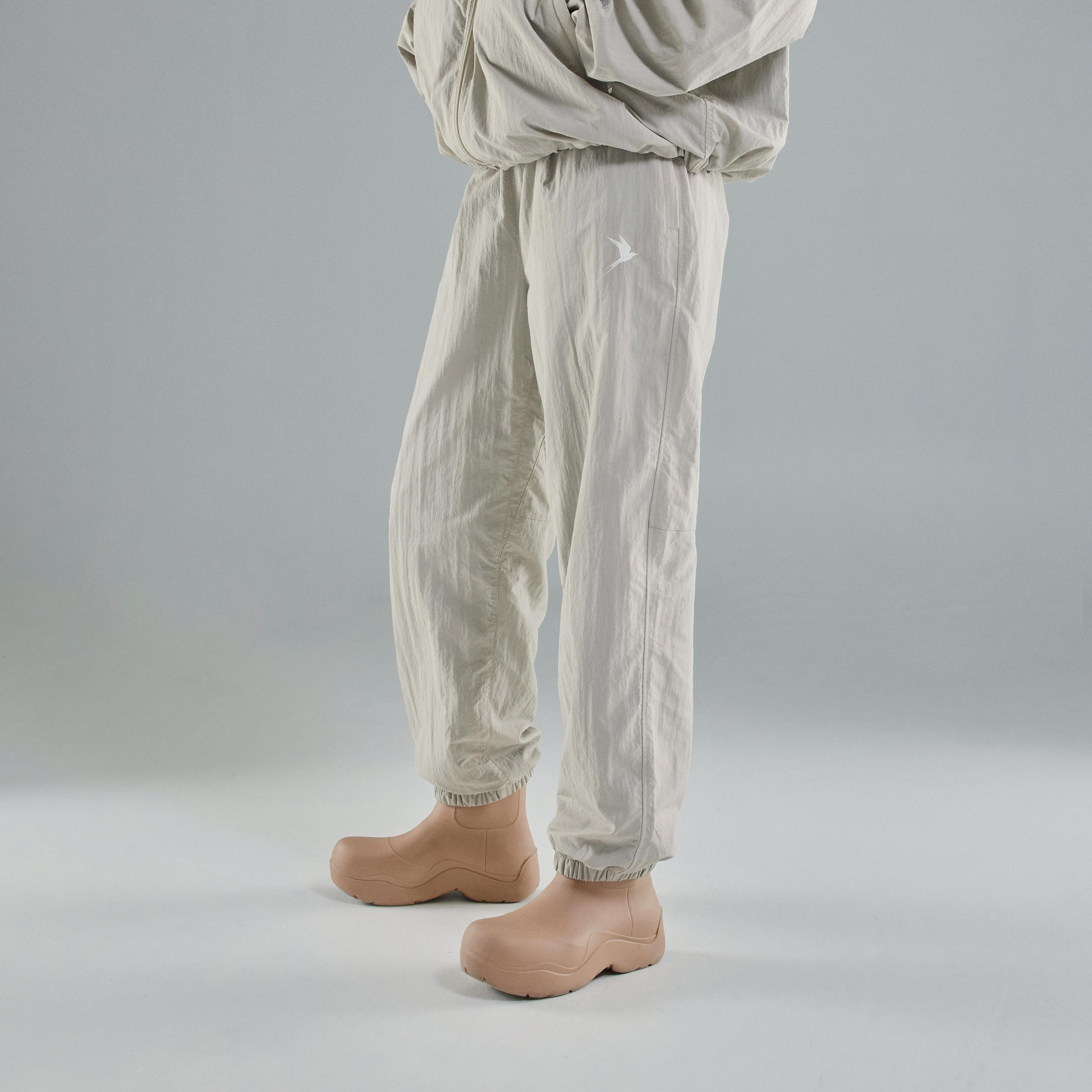 Hringbraut Ash Cloud model-women