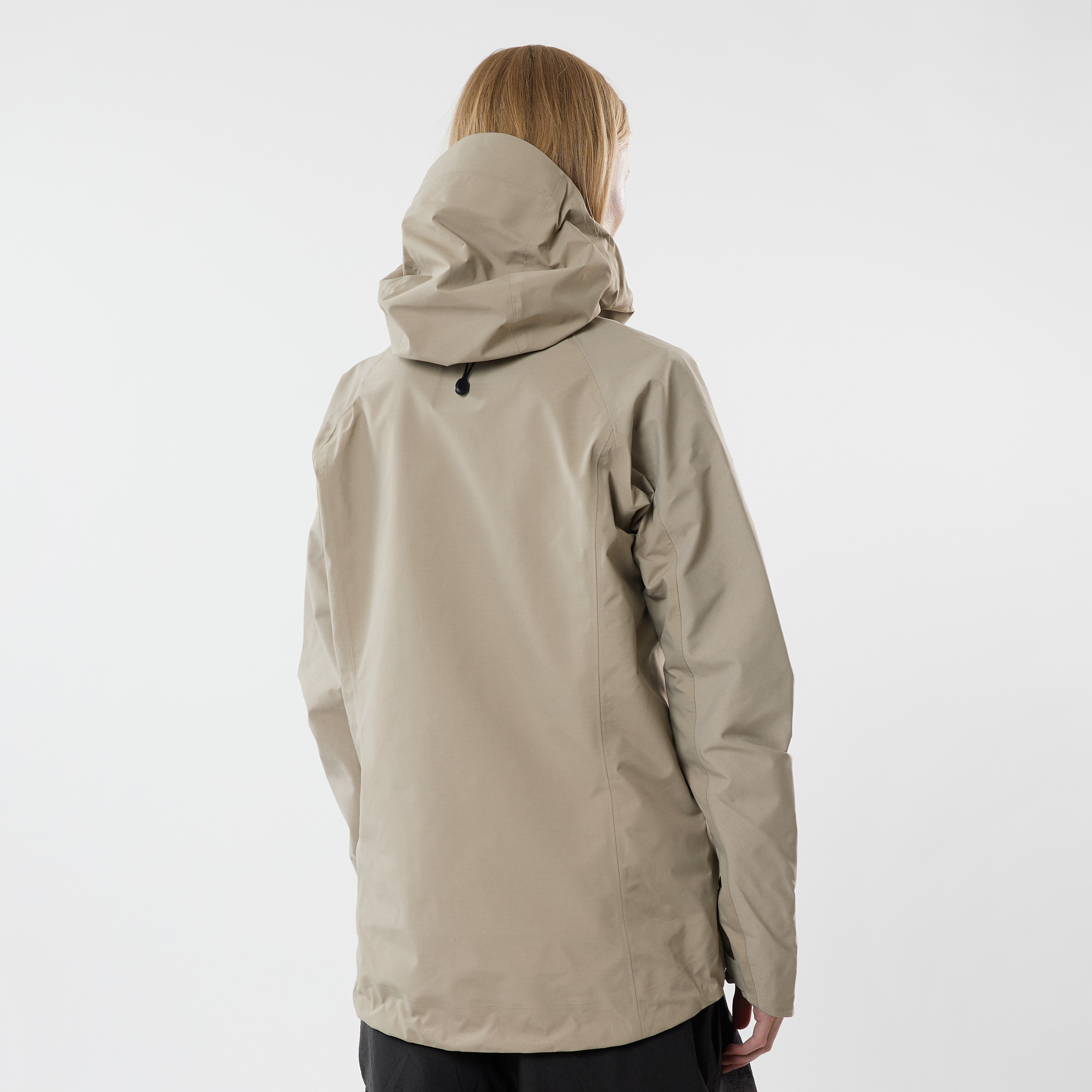 Hornstrandir  Volcanic Desert model-women