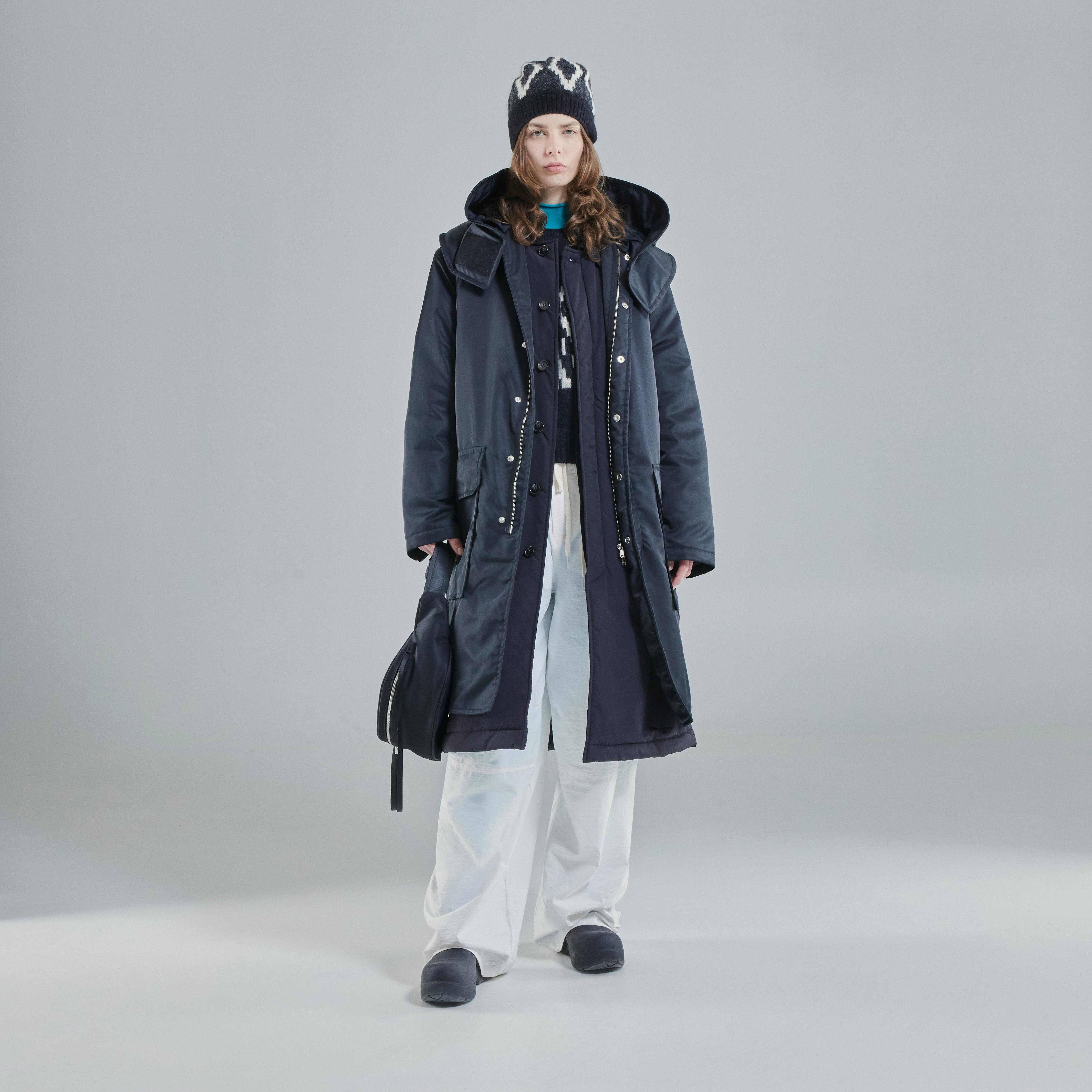 Hringbraut  Black model-women