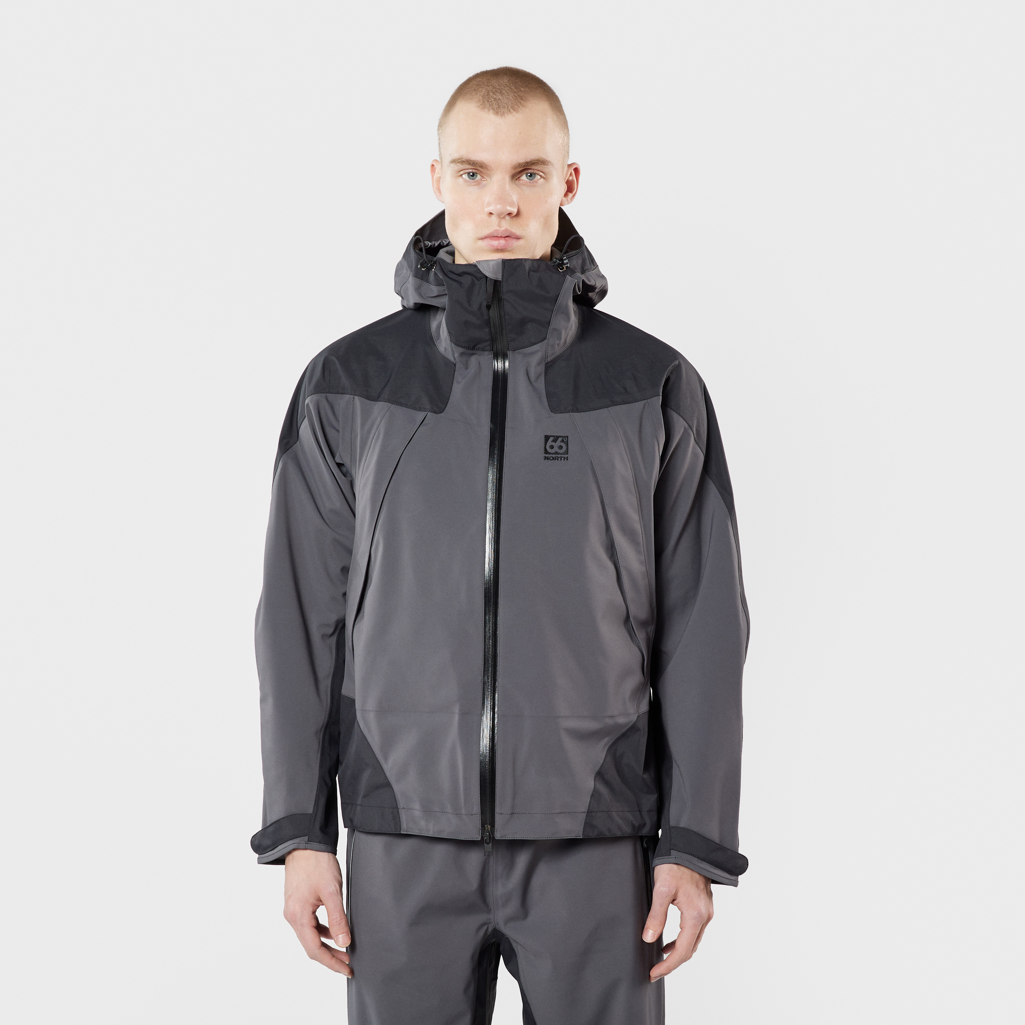 Dyngja Shell Jacket model-men [191cm / L]