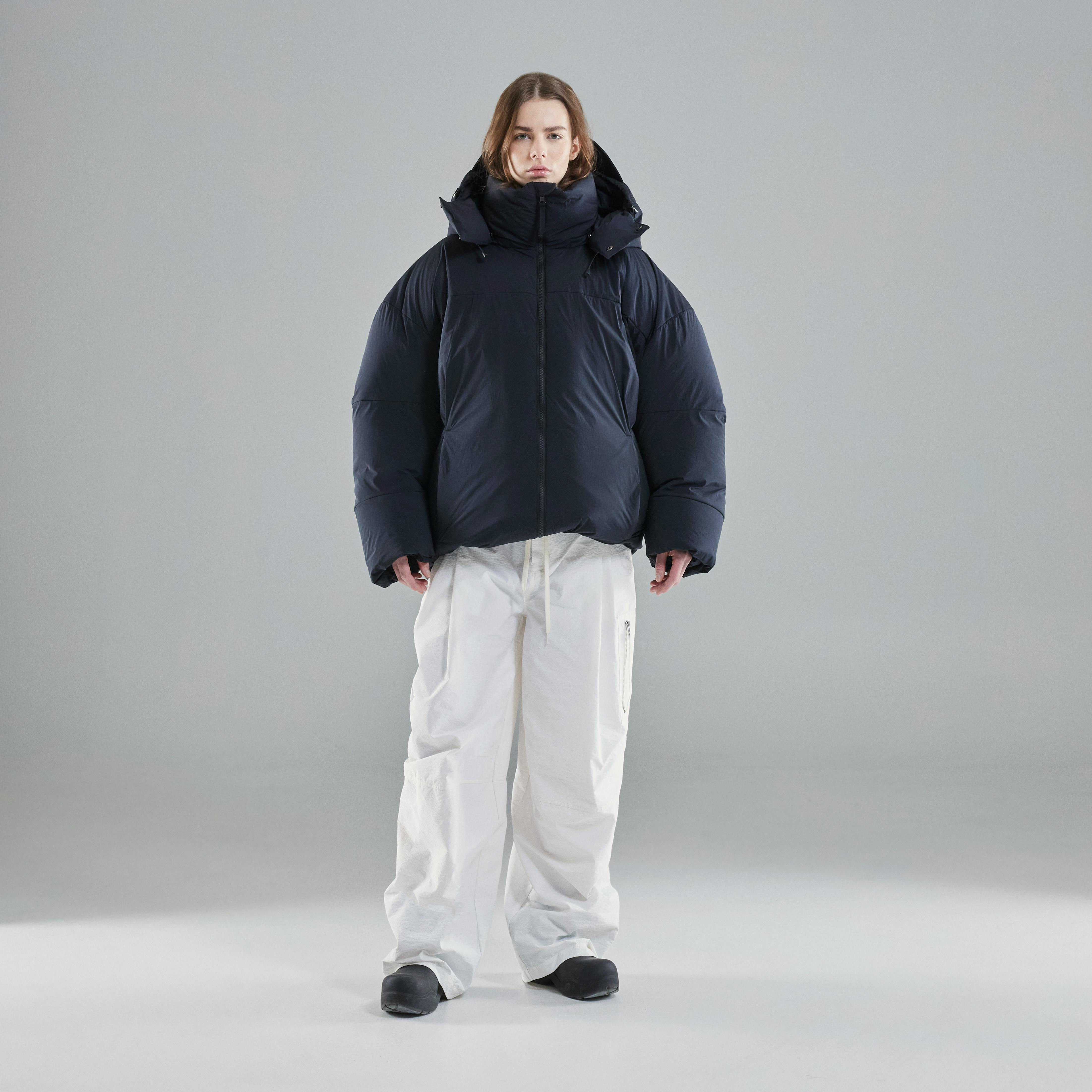 Aegisida Down Jacket model-women