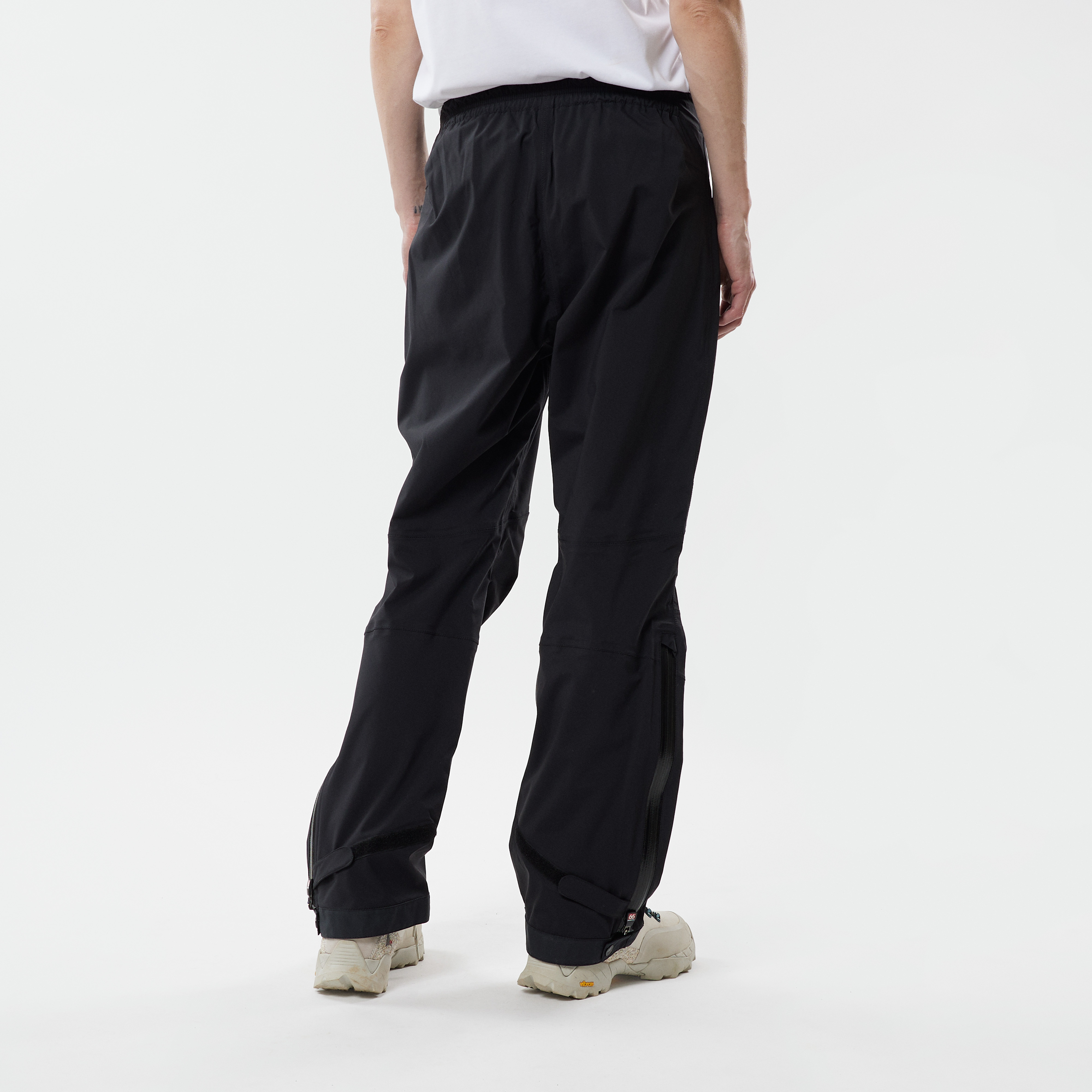 Snæfell Black model-women