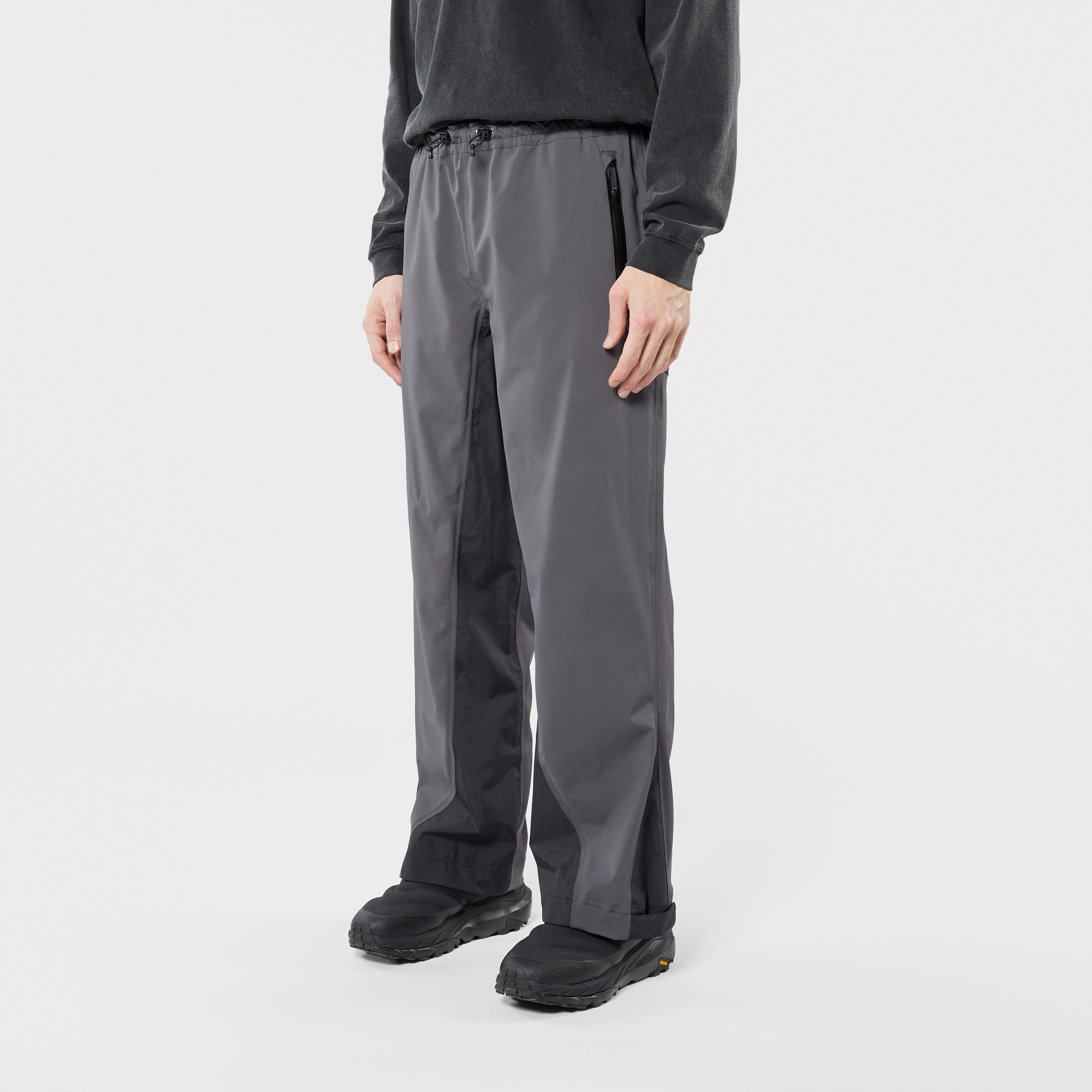 Dyngja Shell Pants
