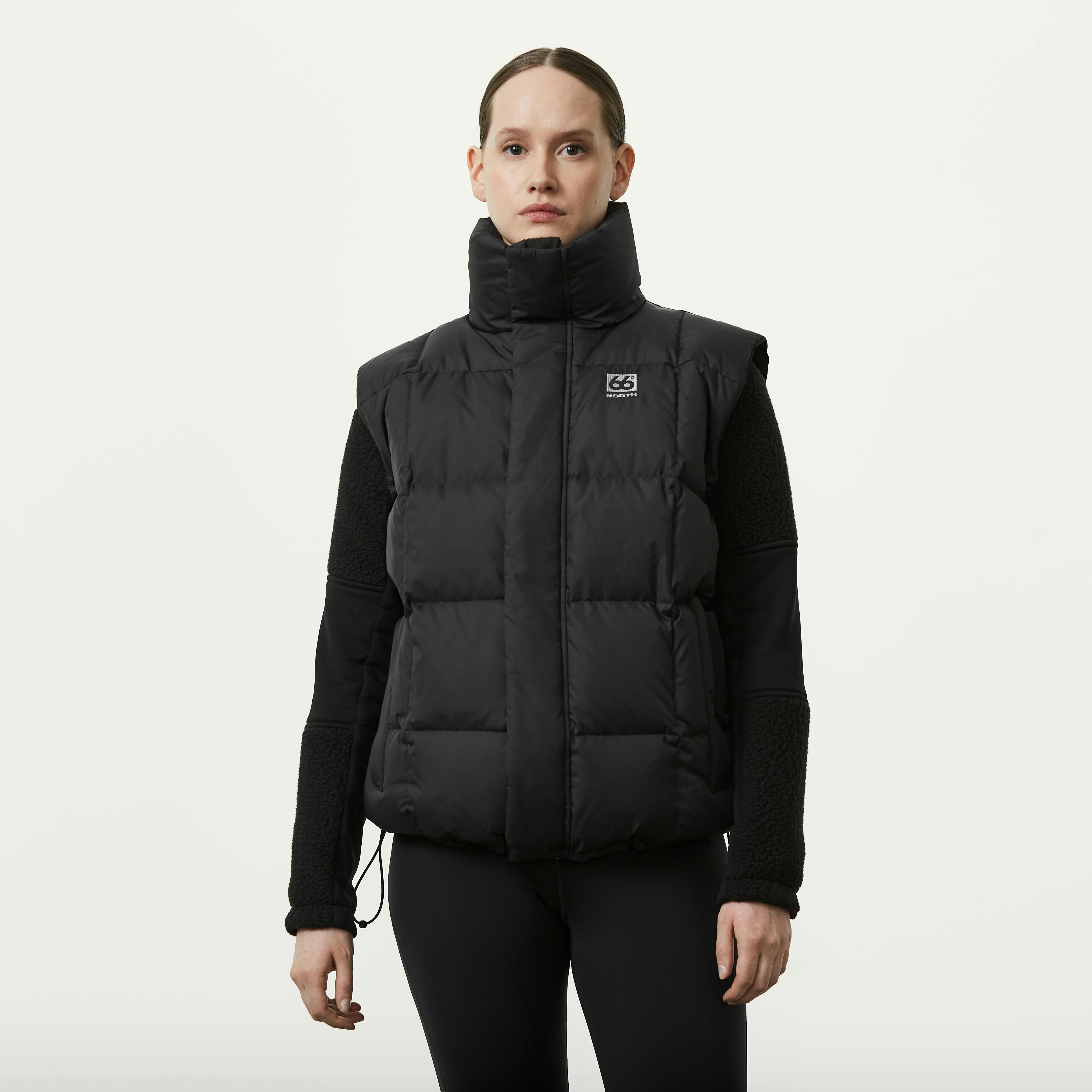 Dyngja  Obsidian model-women
