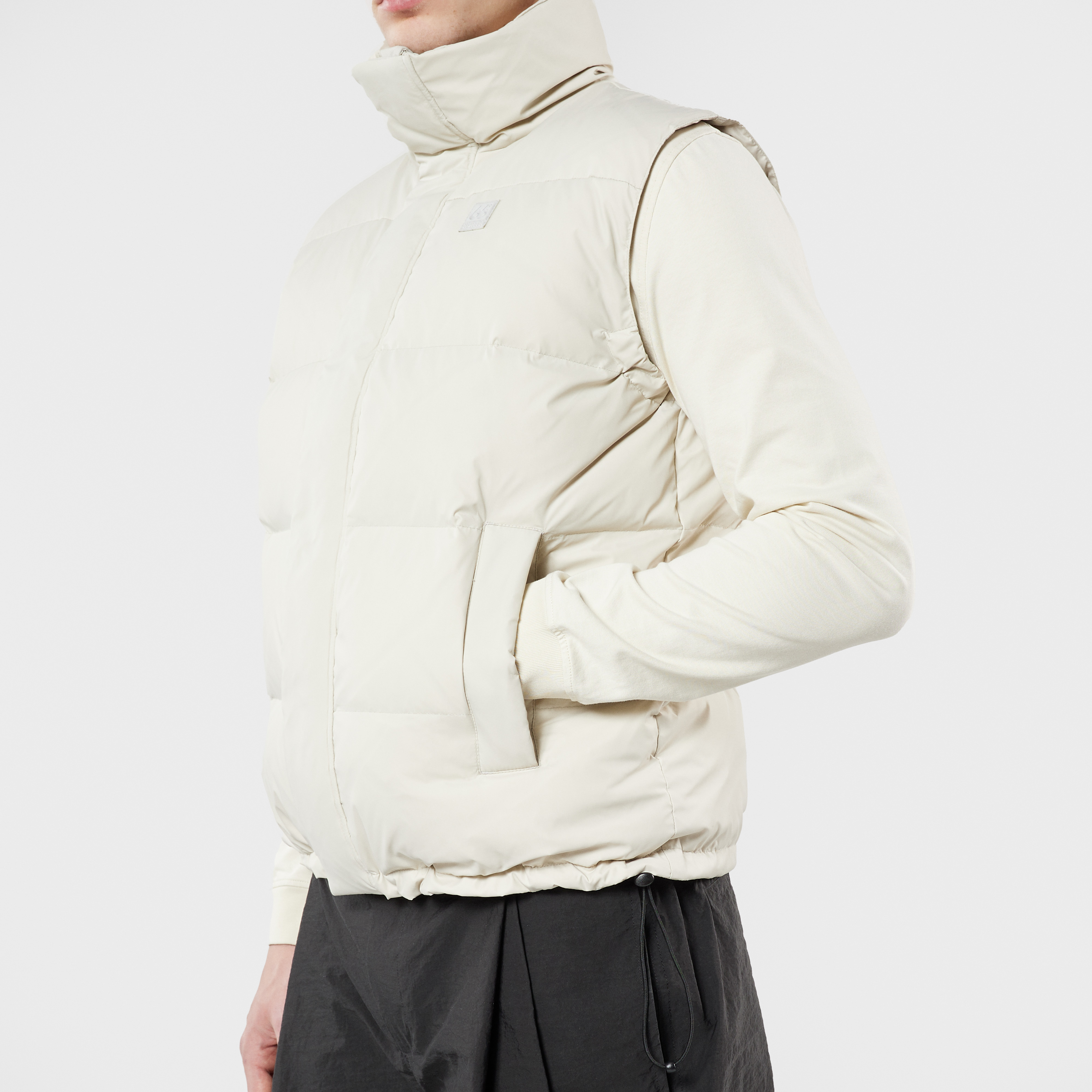 Dyngja model-men