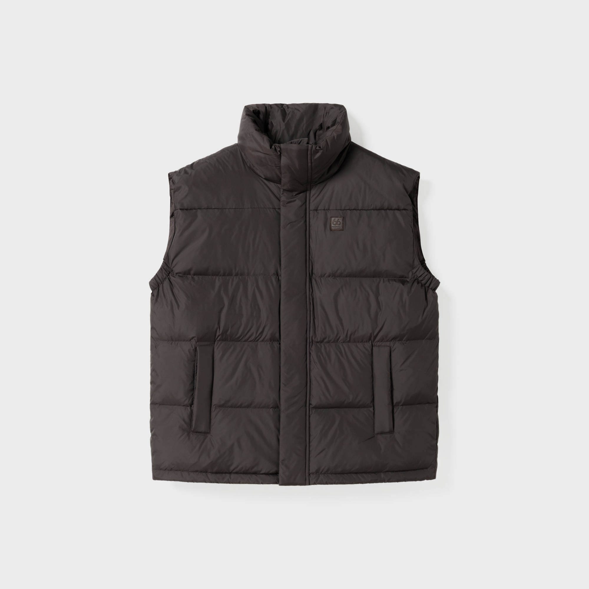 Men - Dyngja Down Vest - Licorice – 66°North Men - Dyngja Down Vest - Licorice – 66°North